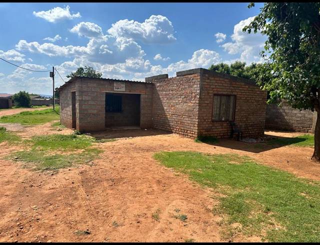 4 BEDROOM HOUSE FOR SALE IN RONDEBULT